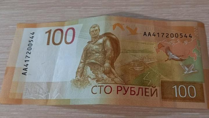 Две энгельситки нарвались на мошенников из-за торговли на маркетплейсе