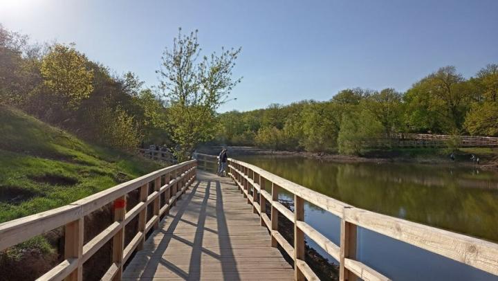 В районе парка «Семхоз» в Саратове отремонтируют водовод