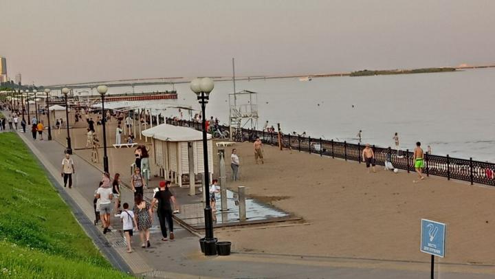 Саратовцам рассказали о летних мероприятиях на пляже Новой Набережной
