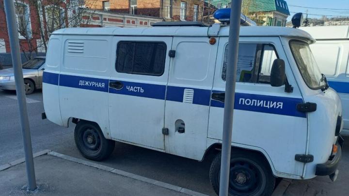 В Саратове стажерка ПВЗ воровала товары
