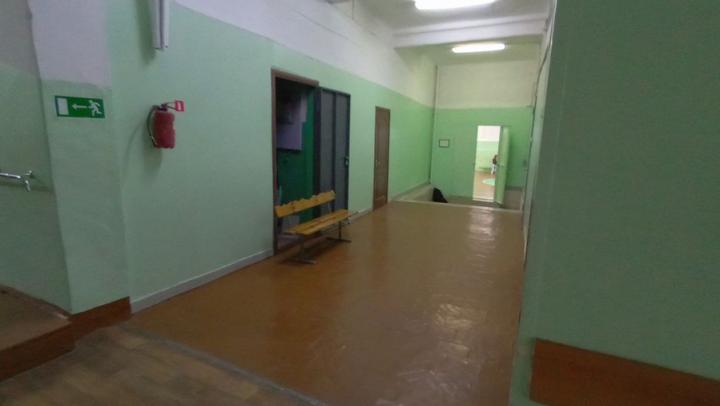 В двух школах Ленинского района Саратова усилят несущие конструкции