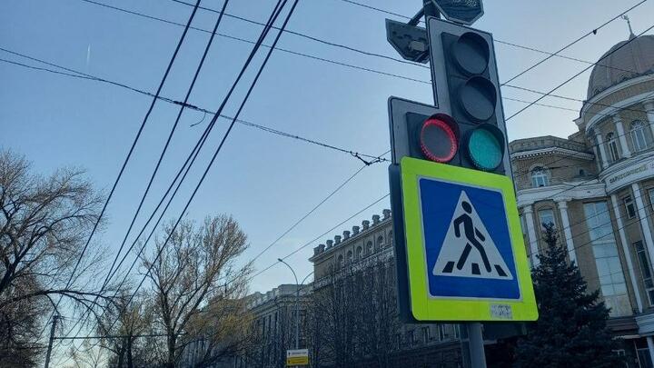 В Саратове пенсионер задавил женщину на «зебре»