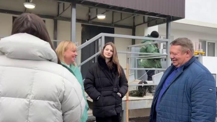 Медики Балаковского района в ближайшее время получат служебное жилье