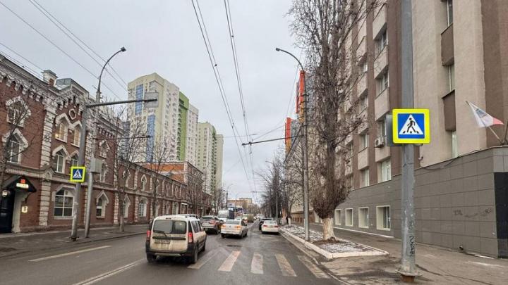 Иномарка сбила девочку на Чернышевского в Саратове