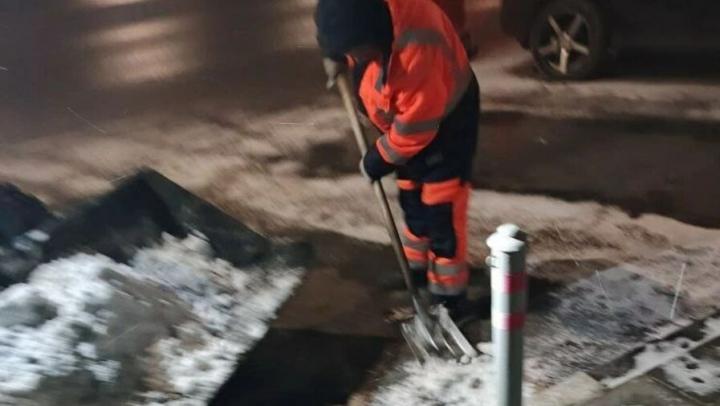 Дороги Саратовской области чистят от снега 233 единицы техники