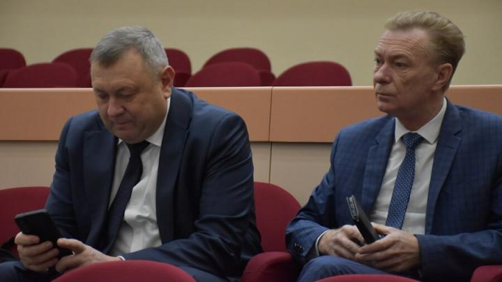 Школы под охраной, зарплаты бюджетникам и автобус №78: на что пойдут миллиарды в Саратове