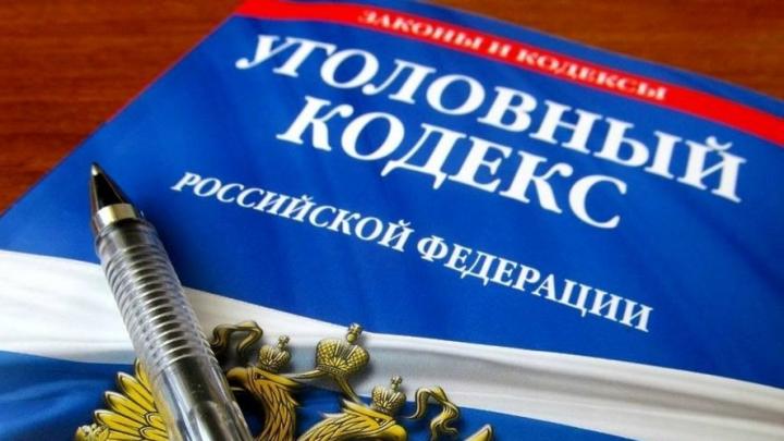 В Советском районе пьяный гость пытался задушить приятельницу подруги