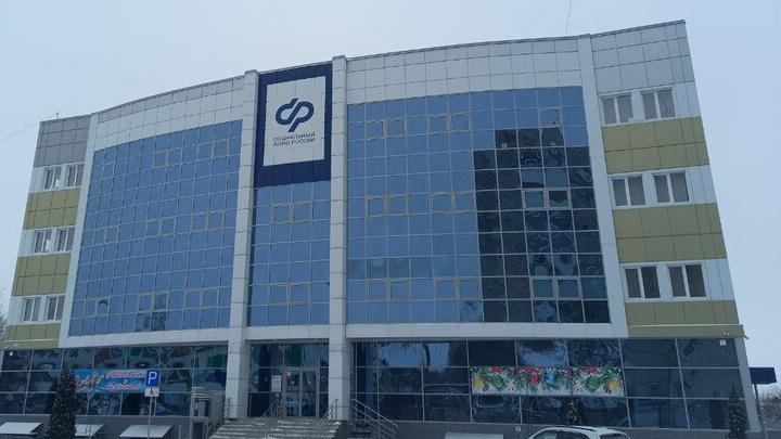 Саратовским мамам с 5 детьми пересчитают страховую пенсию