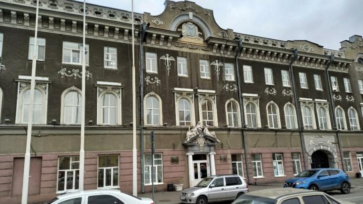 Игнорируют и молчат: чиновники мэрии Саратова нарушают права горожан