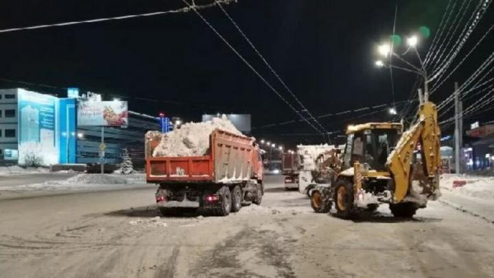 В Саратовской области с начала зимы израсходовано 114 тысяч тонн реагентов