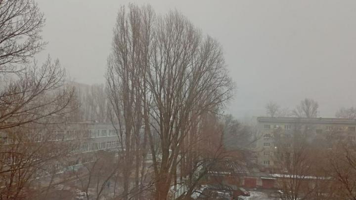 В Саратовской области ожидается туман и снегопад