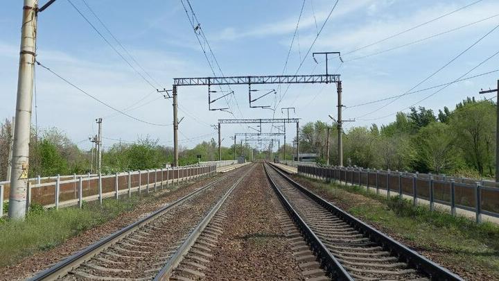 В прошлом году трое саратовских водитеелй выплатили компенсации за ущерб железной дороге