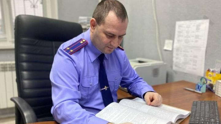 Судебного пристава в Саратове обвиняют в продаже единственного жилья должницы за 4 млн рублей дешевле