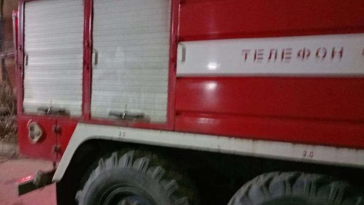 В балаковском селе ночью сгорел дом