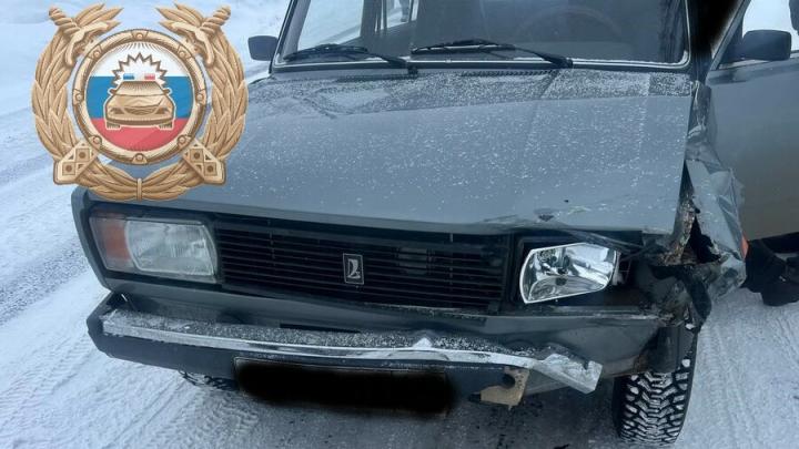 В Хвалынске в ДТП с двумя 