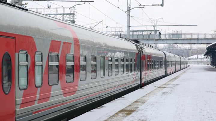 На праздники назначены дополнительные поезда между Саратовом и Москвой