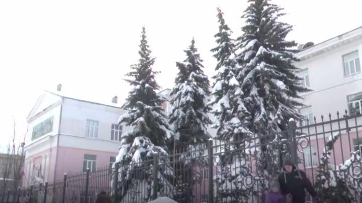 В Саратове начнут реставрацию авиатехникума и построят пристройки к двум школам до конца 2026 года