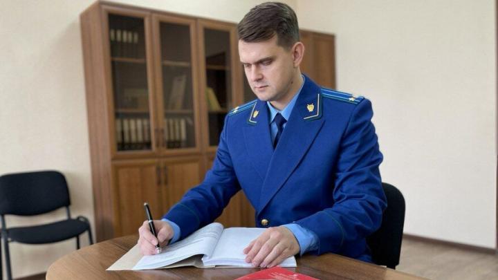 Житель Энгельса предстанет перед судом за попытку подкупа инспекторов ДПС