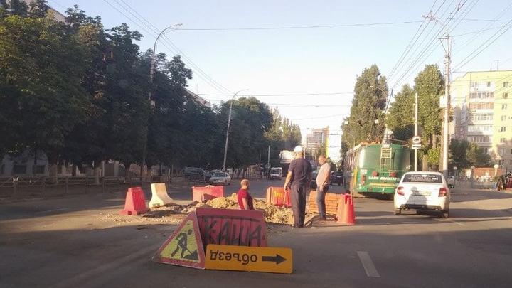 В Саратове объявили конкурс на ремонт 46 участков дорог во Фрунзенском районе