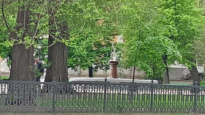 В Саратове в мае завершат благоустройство сквера Первой учительницы