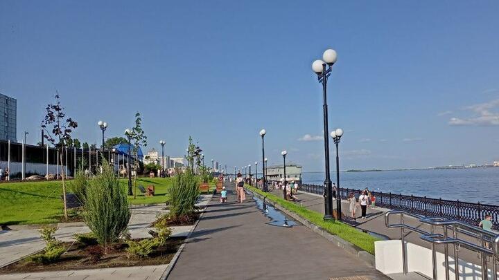Володин раскритиковал власти Саратова за снос летних веранд на набережной