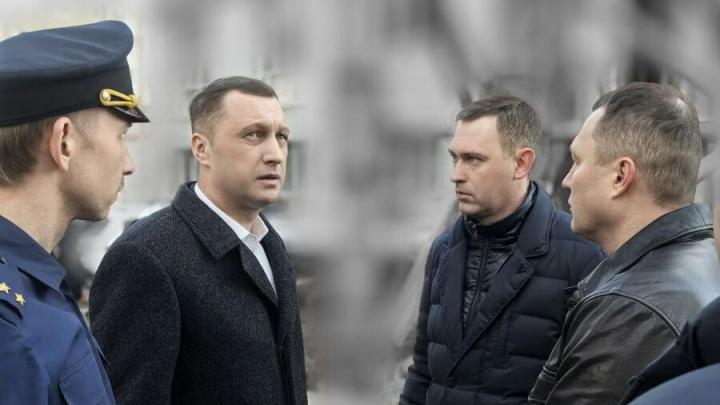 В Саратове и Энгельсе идут работы по ликвидации последствий атаки БПЛА