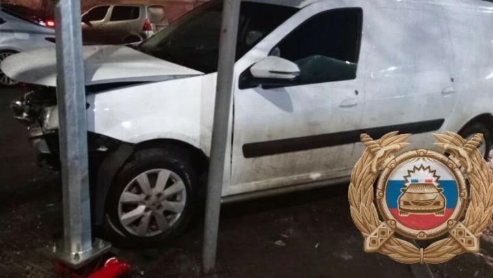 В Саратове в ночном ДТП с двумя 
