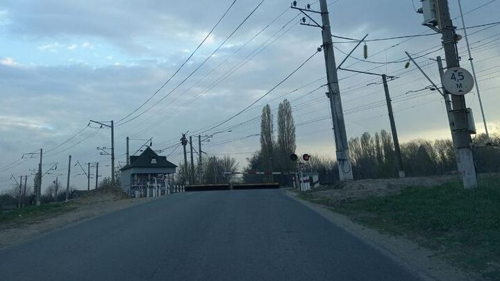 Переезд в Гагаринском районе Саратова закроют на ночьиз-за ремонта путей