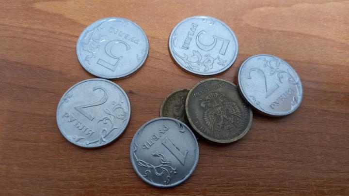 Саратовцев приглашают избавиться от мелочи