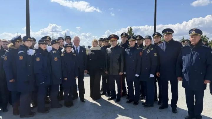 Сотрудники Следственного комитета Саратовской области высадили кедры на месте приземления Юрия Гагарина