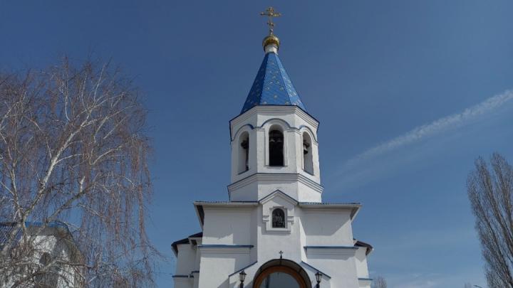Пасха - праздник живых. Почему священники просят не ходить на кладбище в этот день