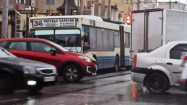В автобусах до Энгельса также подорожает проезд