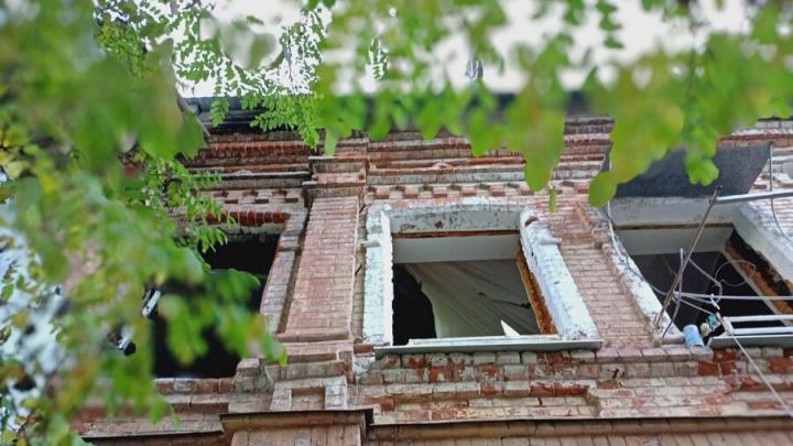 В Саратовской области утвердили список муниципалитетов под переселение из аварийного жилья