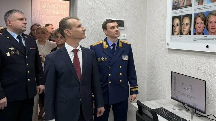 В Саратове открылся центр подготовки криминалистов