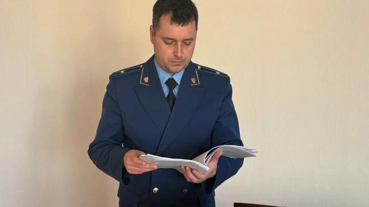 Житель Энгельса отправился на 10,5 лет в колонию за попытку продажи наркотиков