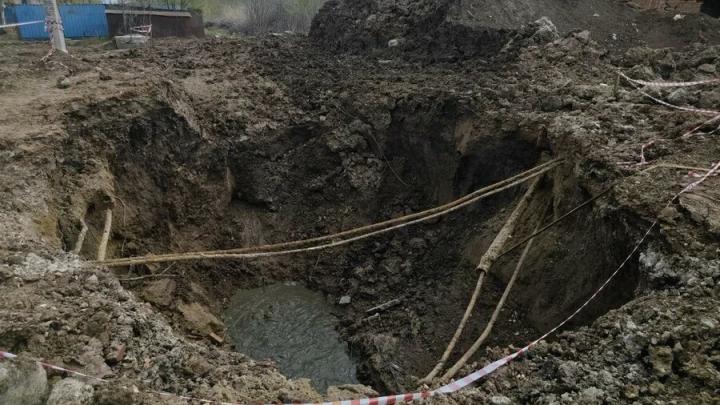 Прорыв в Энгельсе: 15 тысяч человек остались без воды из-за обрушения коллектора