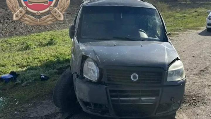 Около Маркса перевернулся Fiat, водитель попал в больницу