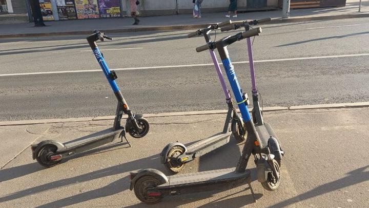 В Энгельсе оштрафовали нарушителей на электросамокатах