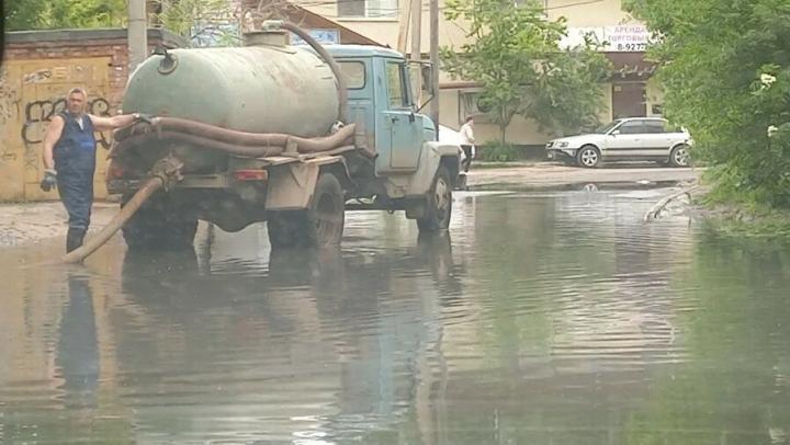 Энгельс освобождается от воды: откачка идет круглосуточно