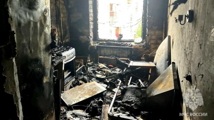 Две женщины спасены на пожаре в Саратове