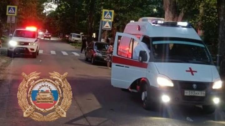 В Балашове юный мотоциклист сбил прохожего