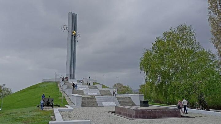 В Парке Победы в Саратове начали реконструкцию фонтана «Плачущий камень»