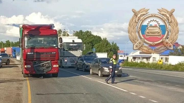 В Вольском районе грузовик насмерть сбил женщину