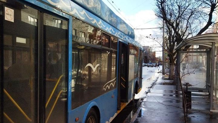 Семь новых остановочных павильонов установят во Фрунзенском районе Саратова