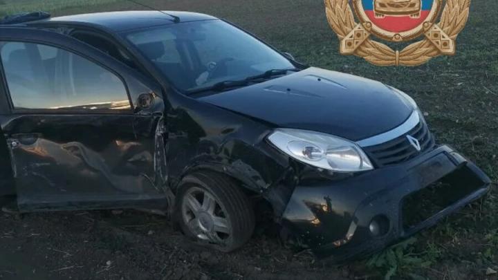Иномарка столкнулась с 