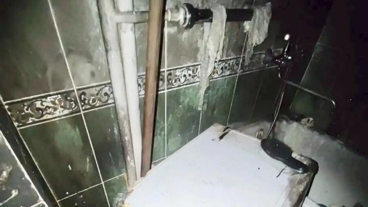 Утром на пожаре в саратовской девятиэтажке пострадал пожилой мужчина