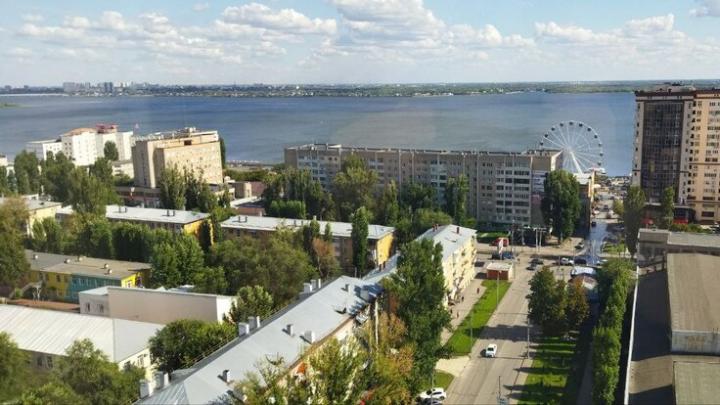 Стало известно, сколько потребительских наборов может купить средний саратовец за месяц