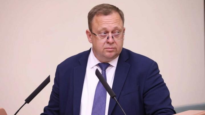 В Саратовской области снизили возраст получения жилищной выплаты для сирот