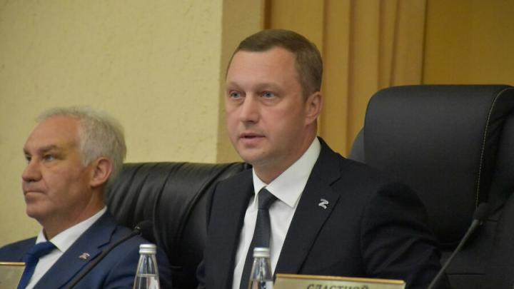 В Юбилейном добавят полосу на перекрестке Усть-Курдюмской и Менякина