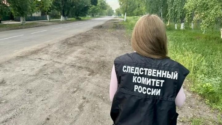 Начал разлагаться: на улице в Калининском районе обнаружили труп пенсионера